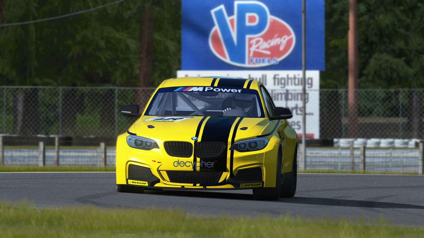 BMW M235i Racing
